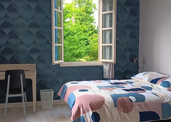 Bed and breakfast Les Figuiers Bleus Cravenceres
