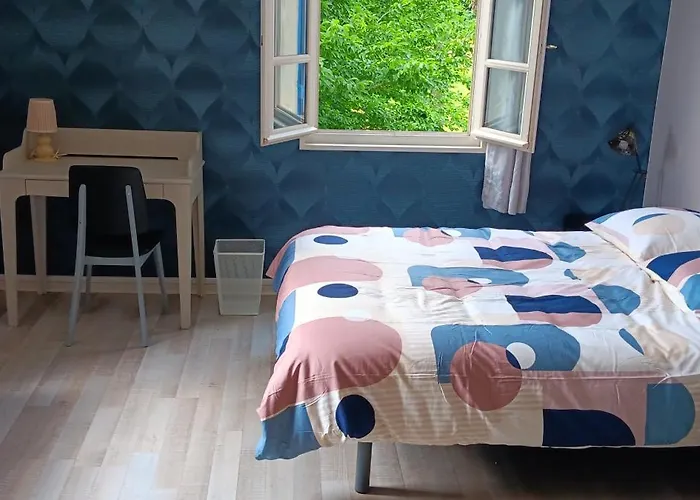 Les Figuiers Bleus * Cravenceres